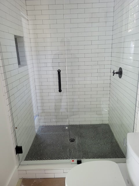 GL Design & Construction